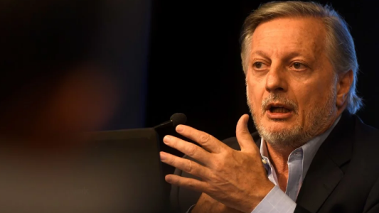 Procesaron a Juan José Aranguren y Laura Alonso