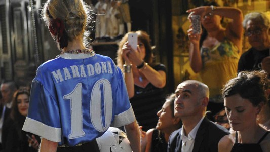 Dolce & Gabbana deberá resarcir a Maradona por el uso abusivo de su nombre en prendas de vestir