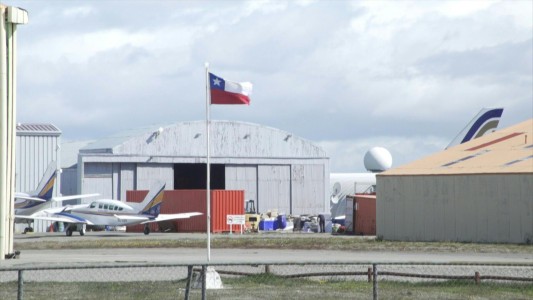 Intensa búsqueda del avión militar chileno desaparecido