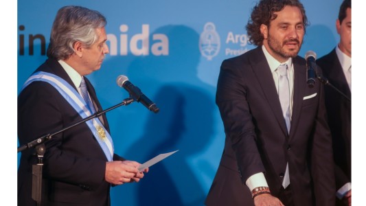 Santiago Cafiero: "desdoblamiento cambiario", "súper cepo" y primeras medidas económicas