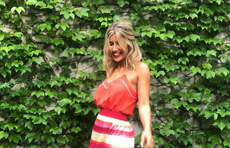 Laurita Fernández se animó a la foto sin maquillaje desde las playas mexicanas