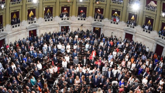 Envían ley de Solidaridad Social al Congreso: emergencia social, dólar turista y suba a jubilados