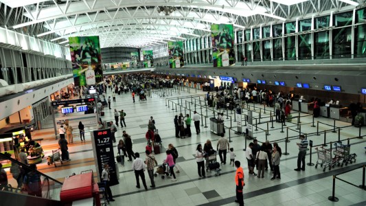 Pese a la creación del dólar turista, subió la venta de viajes al exterior