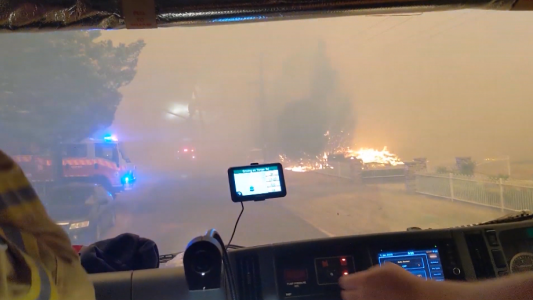 Los bomberos de Australia pasaron Navidad combatiendo las llamas