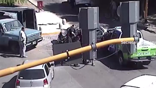 Robaron, huyeron y chocaron