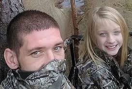 Padre e hija fueron asesinados mientras cazaban: los confundieron con ciervos