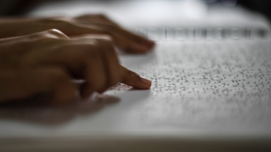 Día Mundial del Braille: recomiendan cómo pronunciarlo y escribirlo bien