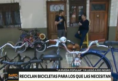 Reciclan bicicletas para los que las necesitan