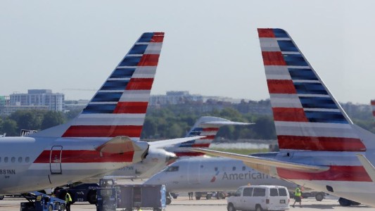 EE.UU. prohibió las operaciones de aviones con civiles sobre Irán, Irak y el Golfo