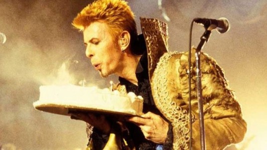 En el día del cumpleaños 73 de David Bowie, relanzan uno de sus clásicos