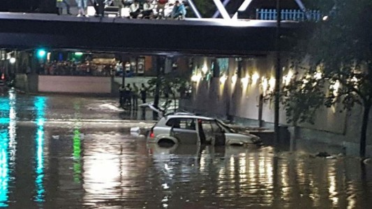 Un hombre murió en Tucumán por las intensas tormentas en la capital