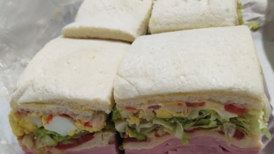 Por qué estos son los sándwiches de miga más virales del verano