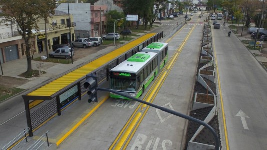 "El Metrobus no sigue": dejarán de construir nuevos recorridos