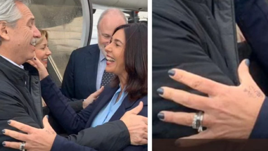 Papelón viral: la ministra que recibió a Alberto Fernández se anotó su nombre en la mano