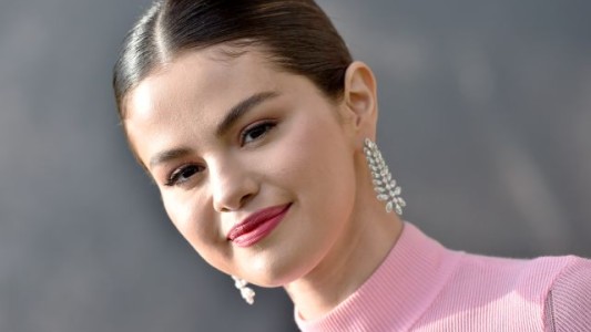 El asqueroso desafío en el que Selena Gómez le ganó a Jimmy Fallon