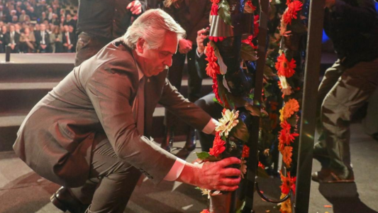 Alberto Fernández rindió tributo a las víctimas del Holocausto