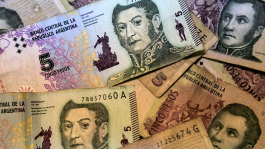 Extendieron el plazo de circulación de los billetes de cinco pesos