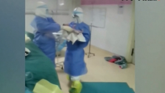 Así fue el parto de una mujer con coronavirus