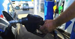 Frenan el aumento de la nafta hasta marzo
