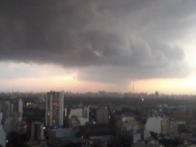 Son 16 las provincias bajo alerta por tormentas fuertes