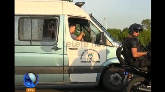 Imágenes exclusivas: así fueron trasladados los prófugos al penal de Ezeiza
