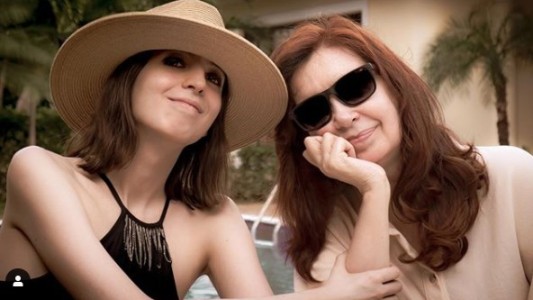 Desde Cuba, Florencia Kirchner abrió una cuenta de Instagram