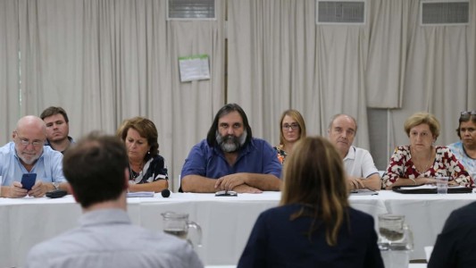 Paritaria docente: el gobierno bonaerense descartó un acuerdo anual y no quiere cláusula gatillo