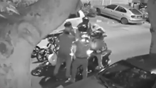 Video: brutal ataque piraña de motochorros
