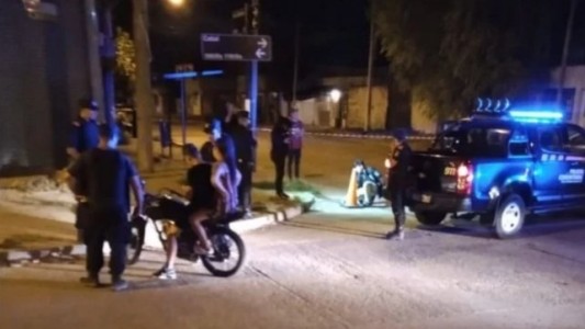 Rosario: acribillaron a una pareja y a su beba cuando iban en moto