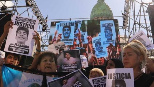 Marcha por Fernando: miles de personas llegan al Congreso para pedir justicia