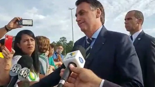 Insulto sexista de Bolsonaro a la periodista que investigó fake news en su campaña electoral