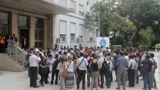 Denuncian 140 despidos en Fabricaciones Militares