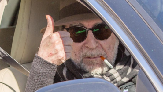 Así salía Sabina del hospital tras su caída del escenario