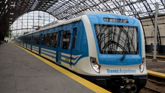 Arrancan los servicios nocturnos adicionales en tres líneas de trenes metropolitanos