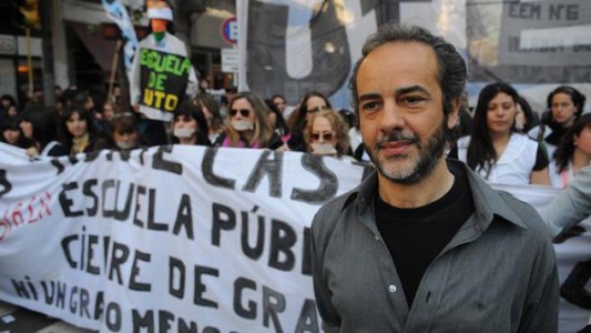 Docentes advierten que con paritaria inferior a 30 por ciento "será difícil que comiencen las clases"