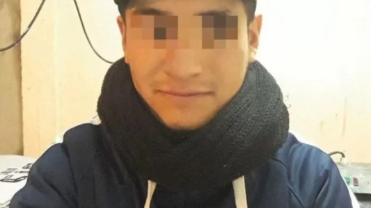 Encontró a su novio con otra mujer, lo mató y a ella le rompió una botella en la cabeza