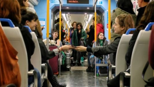 Día Internacional de la Mujer: el domingo se podrá viajar gratis en tren