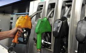 Procesaron por "estafa" a un automovilista que "olvidó" pagar la nafta en la estación de servicio