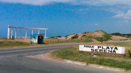 Hallaron a una joven inconsciente y atada de pies y manos en una playa de Mar del Plata