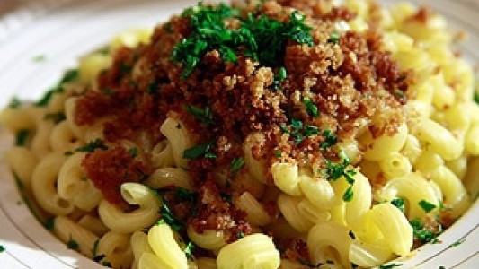 "Boom de pasta y panes caseros": italianos en cuarentena se entretienen con la cocina