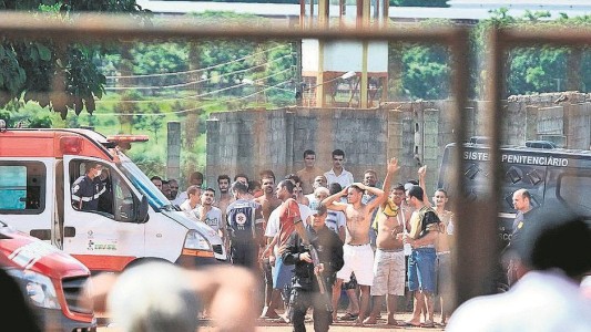 Suspendieron salidas transitorias de presos y se fugaron 600 reclusos del régimen semiabierto