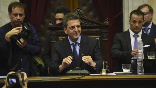 Massa dispuso pago excepcional de $100 mil a cada diputado "para que ayuden a evitar la propagación" del coronavirus