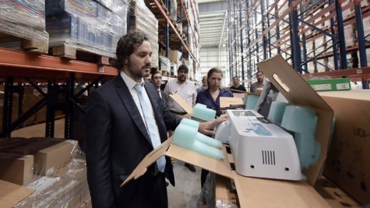 El Gobierno recuperó equipos del programa CiberSalud que estaban en un depósito