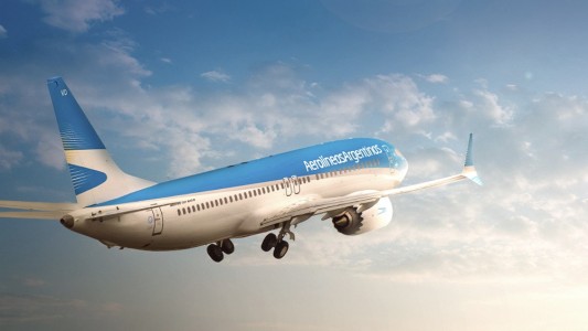 El conmovedor mensaje en un vuelo de argentinos repatriados: "Bienvenidos a casa"