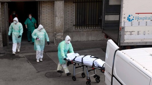 Coronavirus: España suma más de 900 muertos por segundo día consecutivo