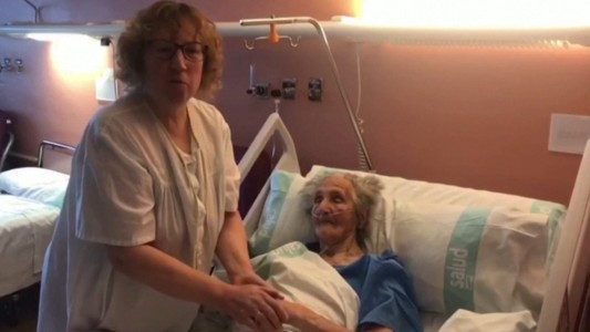 Coronavirus: La mujer de 101 años que es un símbolo de España