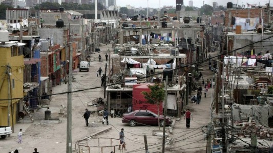 Segunda etapa de cuarentena: el Gobierno analiza "aislamiento barrial" en conglomerados populares