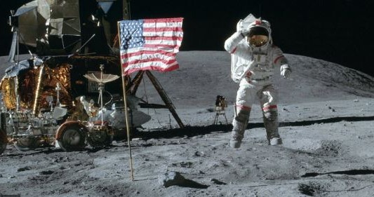 La NASA planea construir una base en el polo sur de la Luna, en el marco de su programa Artemisa