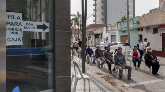 Ya se puede sacar turnos para ir al banco la semana próxima: cómo hacerlo
