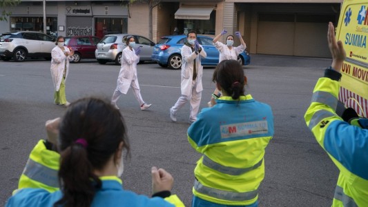 "Respiro" para España: registró la cifra más baja de muertes en 17 días
